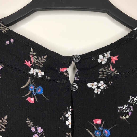 H&M Floral Trumpet Sleeve Dress - Picture 8 of 10
